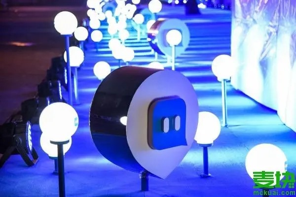 动态表情怎么导入陌陌朋友圈？